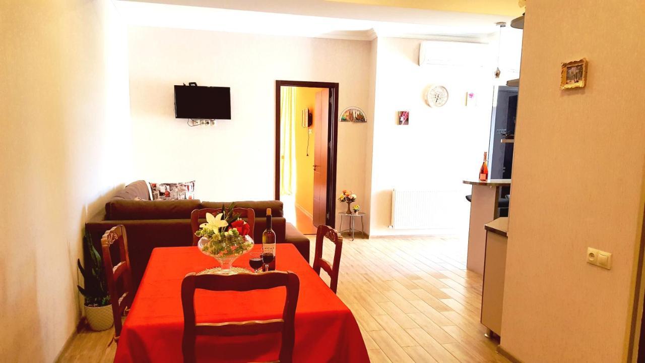 Fantaflat Old Tbilisi Apartment المظهر الخارجي الصورة