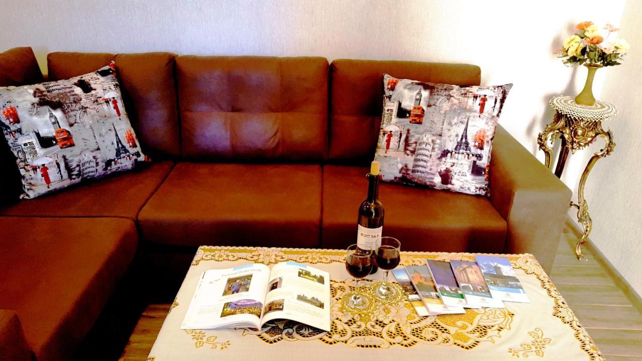 Fantaflat Old Tbilisi Apartment المظهر الخارجي الصورة